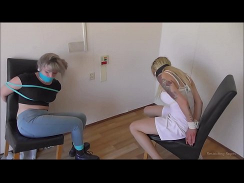 ❤️ Priklausomas / surištas ir sučiauptas / nelaimės ištikta mergina Seks video prie lt.xxx050890.ru ❤